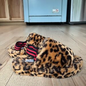 Steve Madden Animal Print Fuzzy Slippers with Red and Black Band